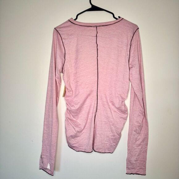 $60 FP Movement x Hatch Right On Run Layer size small m9 - Picture 5 of 7